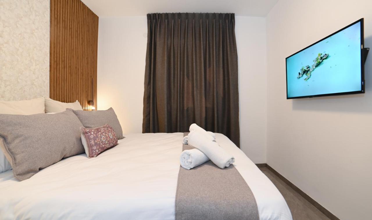 Yalarent C Kinneret Hotel Apartments Мигдал Екстериор снимка