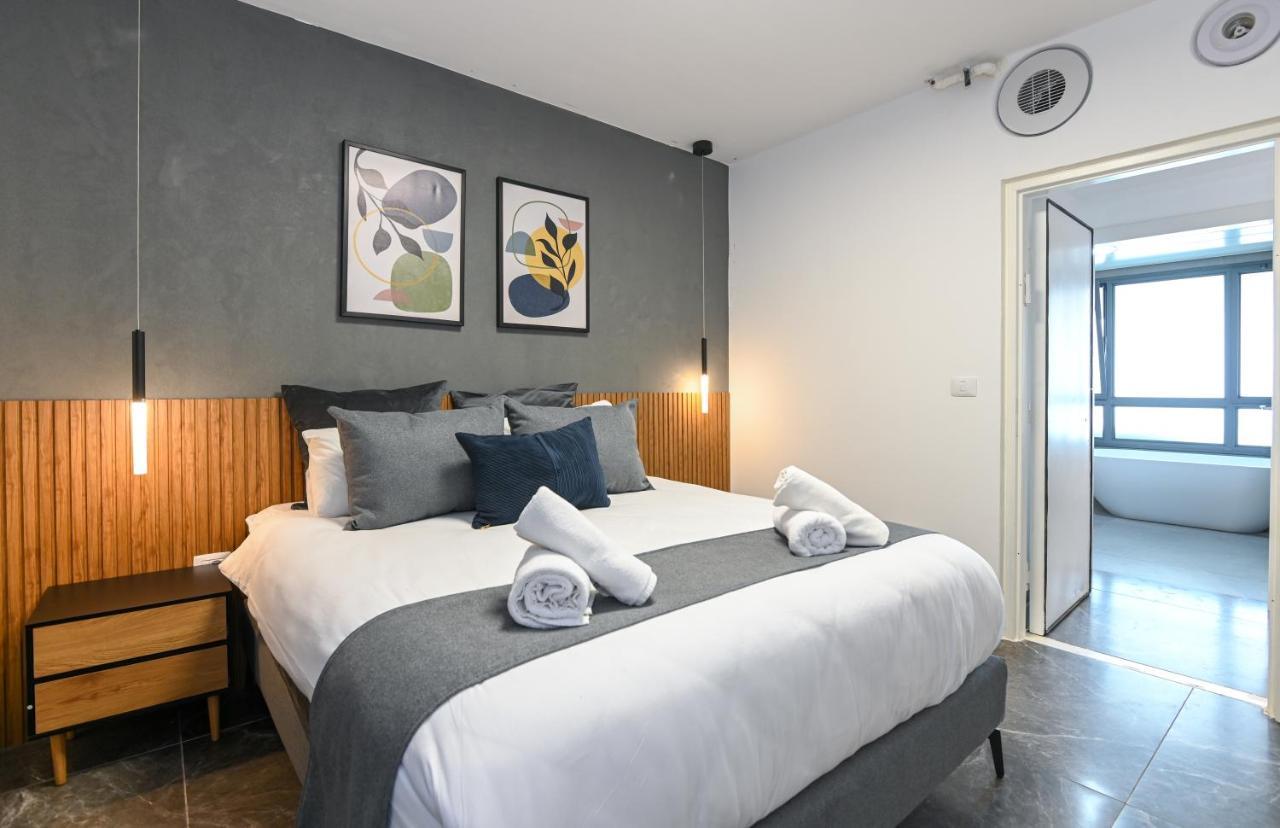 Yalarent C Kinneret Hotel Apartments Мигдал Екстериор снимка