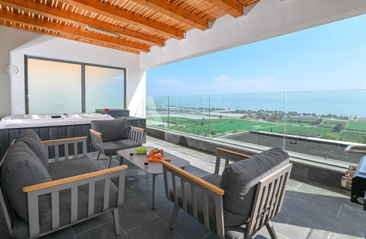 Yalarent C Kinneret Hotel Apartments Мигдал Екстериор снимка