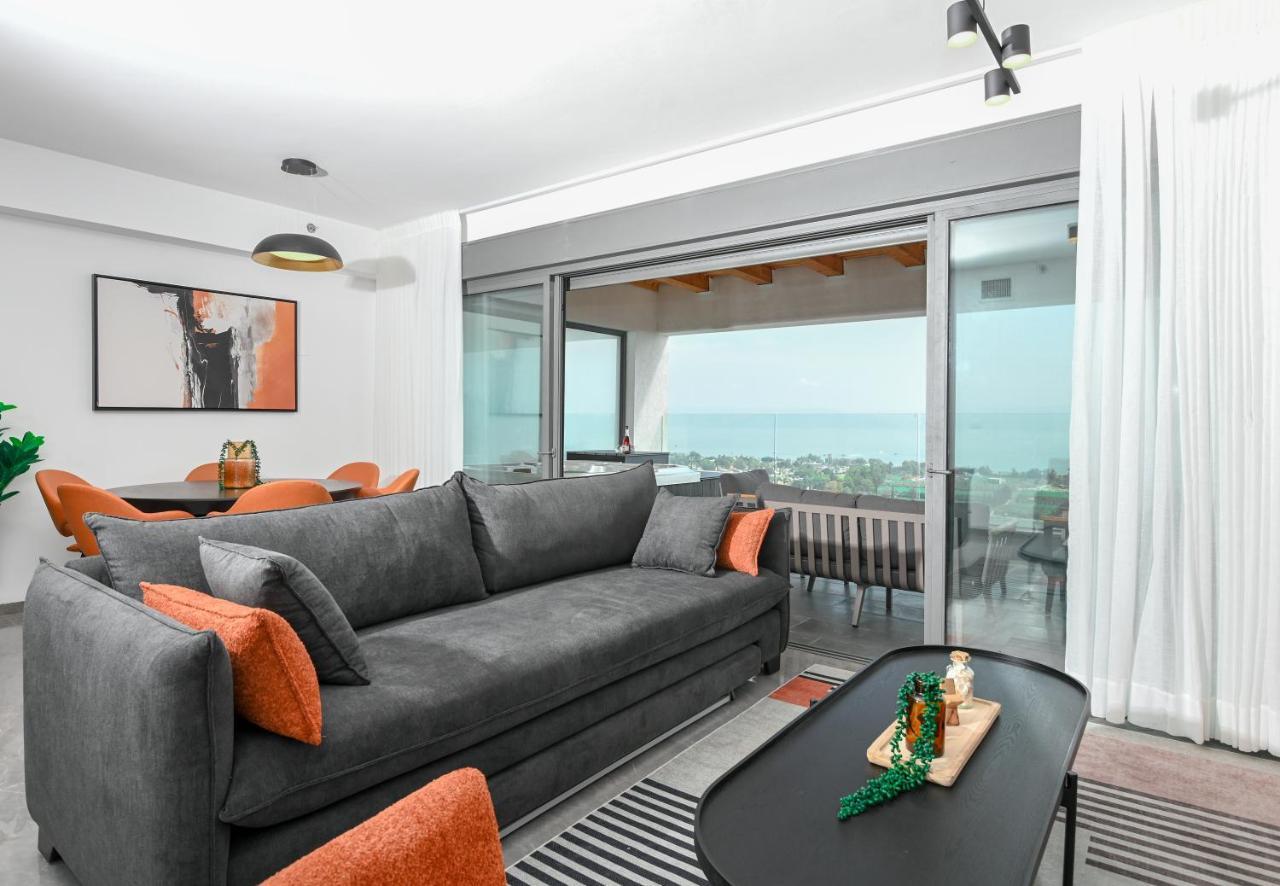 Yalarent C Kinneret Hotel Apartments Мигдал Екстериор снимка