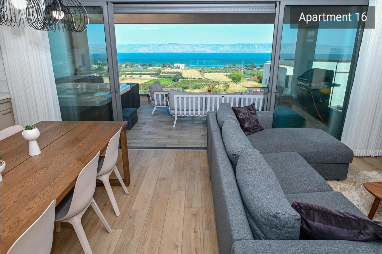 Yalarent C Kinneret Hotel Apartments Мигдал Екстериор снимка