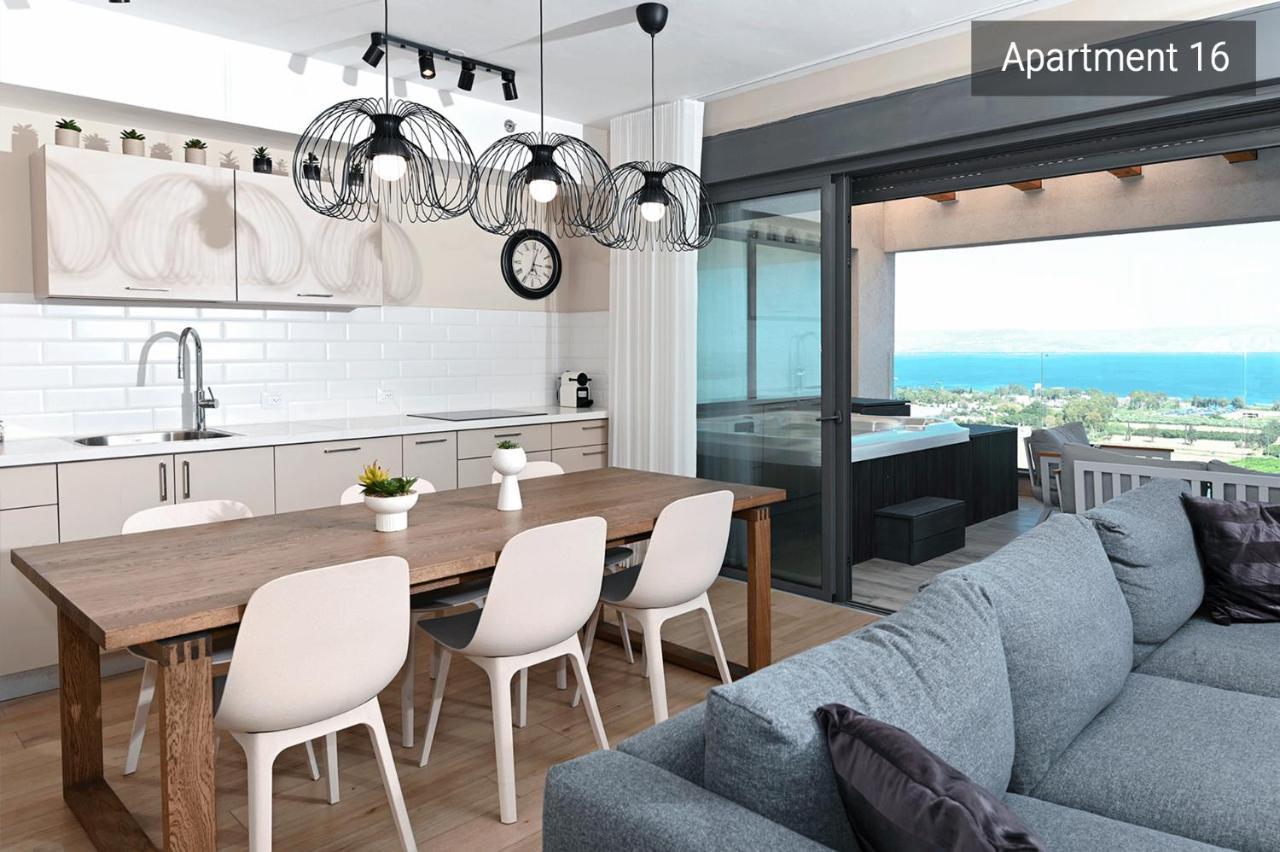 Yalarent C Kinneret Hotel Apartments Мигдал Екстериор снимка