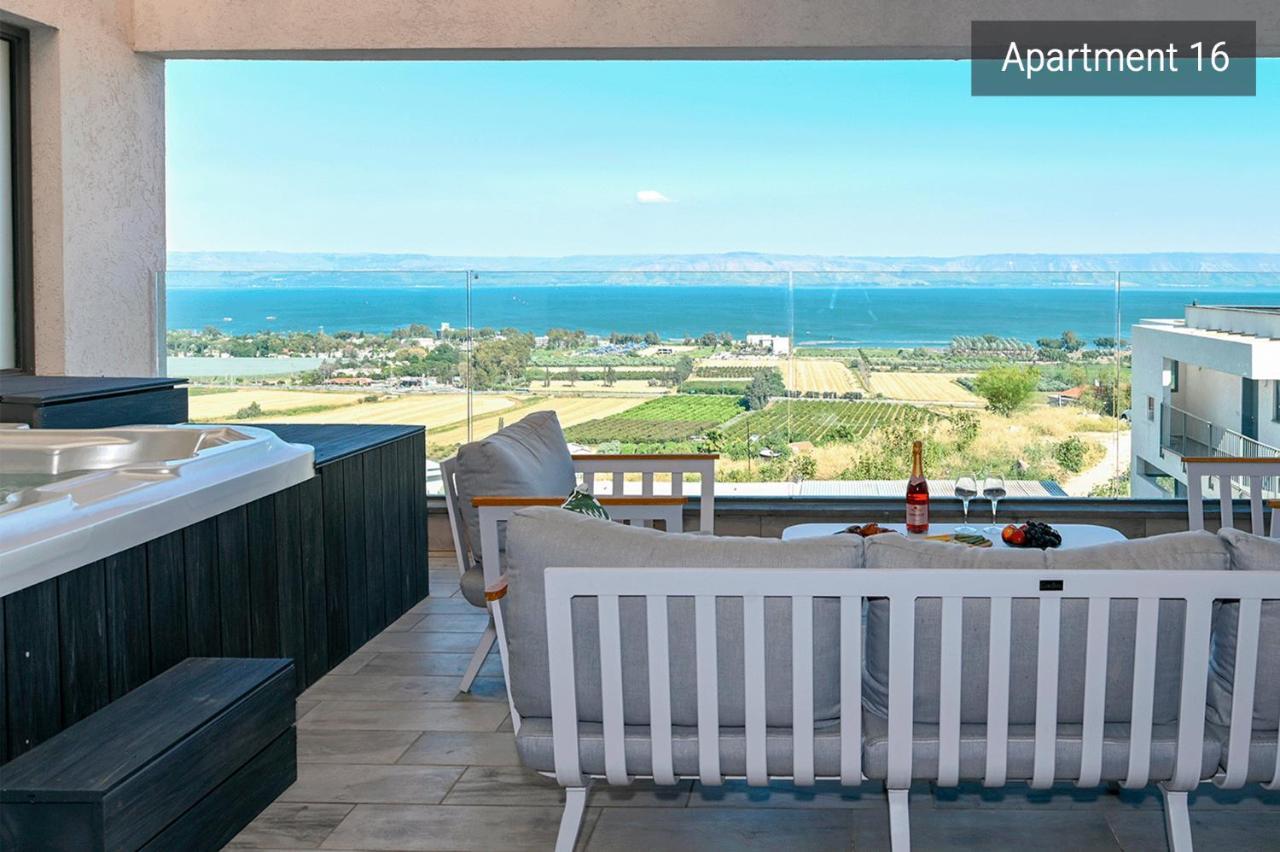 Yalarent C Kinneret Hotel Apartments Мигдал Екстериор снимка
